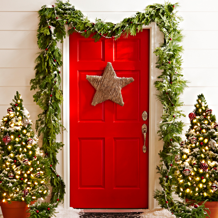 Best Christmas Door Decorating Ideas