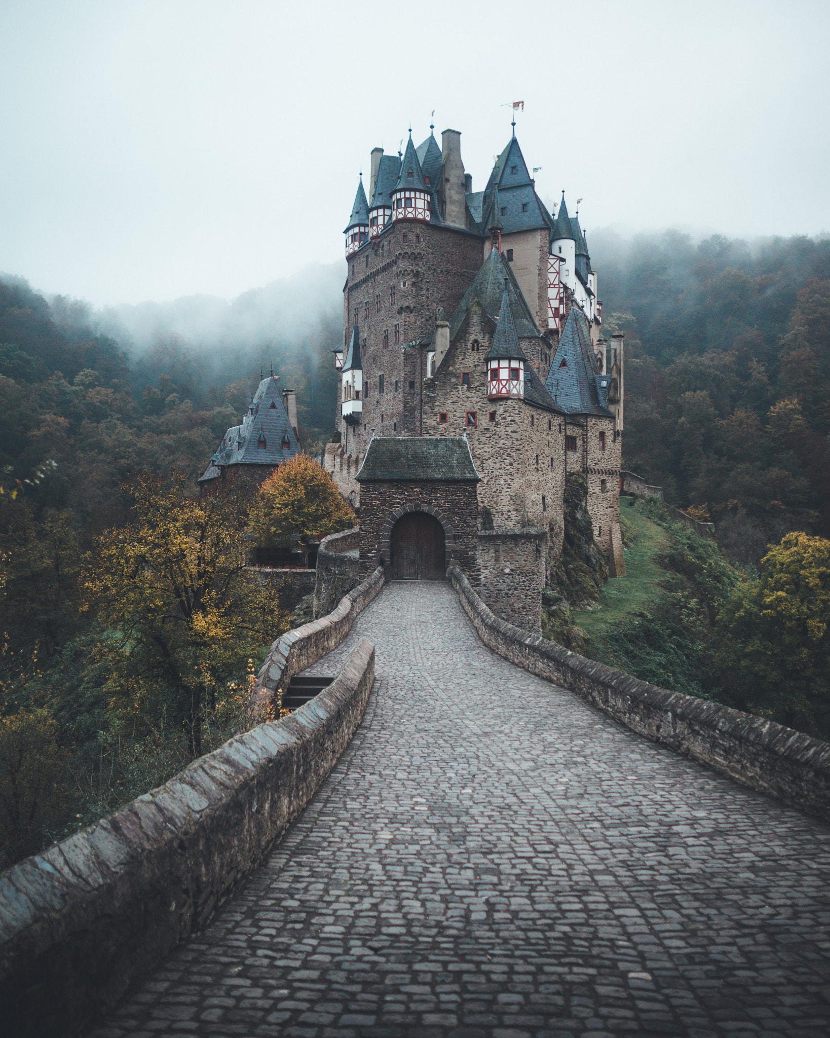 Eltz Castle, Germany – VitalCute