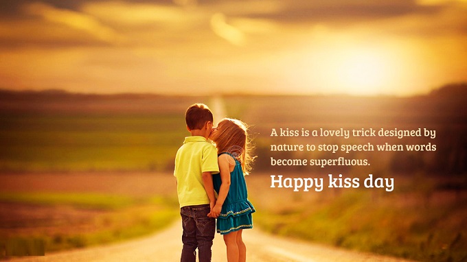 18 Short Kiss Day Quotes